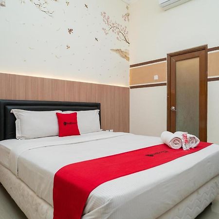 Reddoorz Syariah Near Marvel City Mall 2 Surabaya Exterior foto