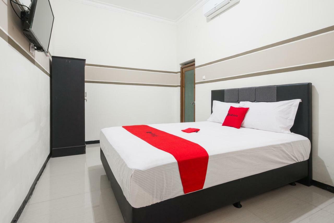 Reddoorz Syariah Near Marvel City Mall 2 Surabaya Exterior foto